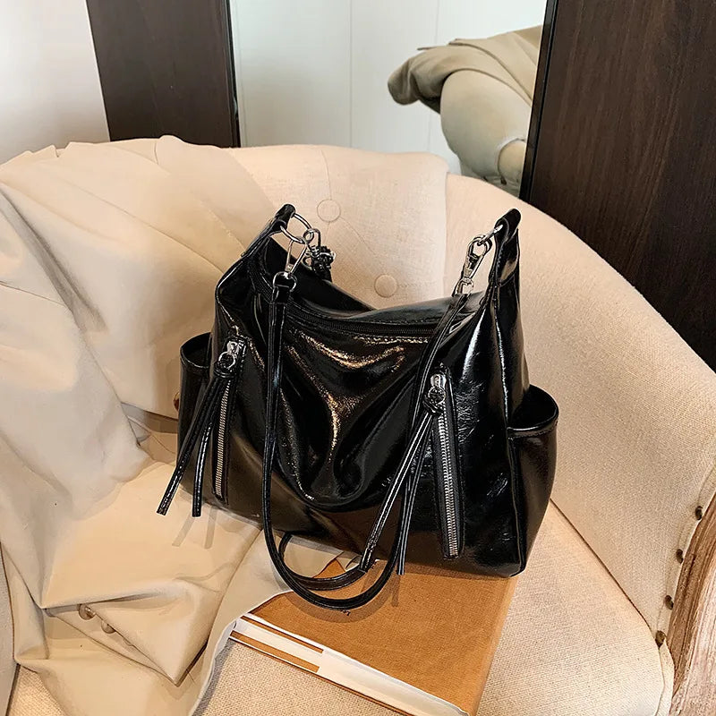 Sabine Shoulder Bag