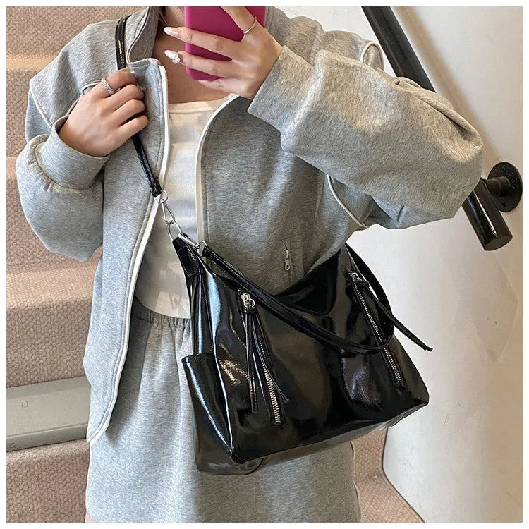 Sabine Shoulder Bag