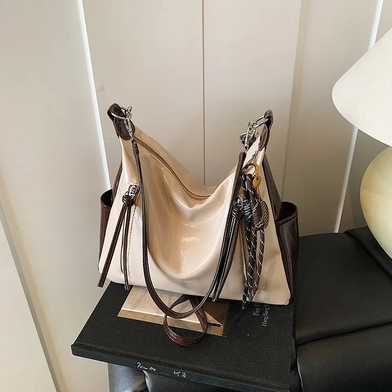 Sabine Shoulder Bag