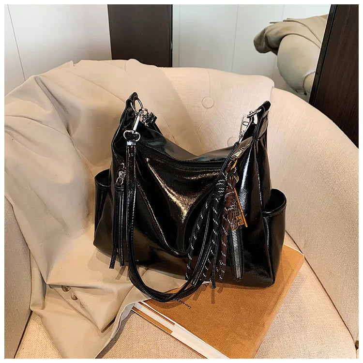 Sabine Shoulder Bag